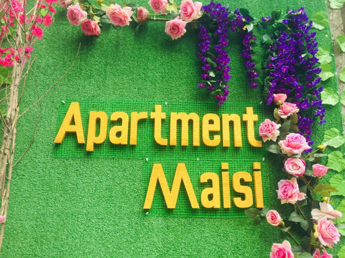 Apartment Maisi Batumi Exterior foto